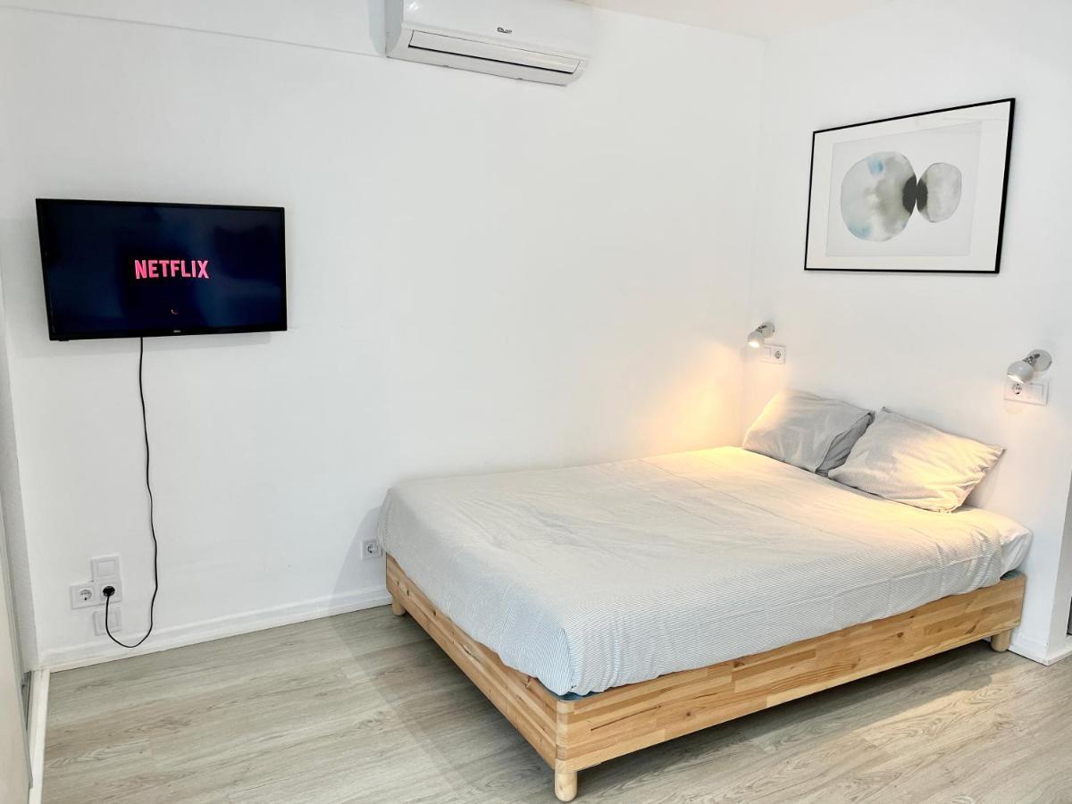 Cozy Central Studio Near The Beach Benalmadena Exterior photo